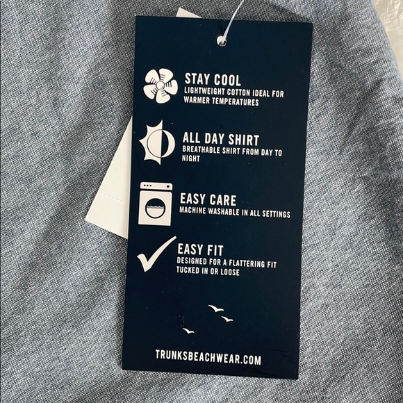 Trunks Surf & Swim Short Sleeve Button Front NWT - Picture 8 of 11